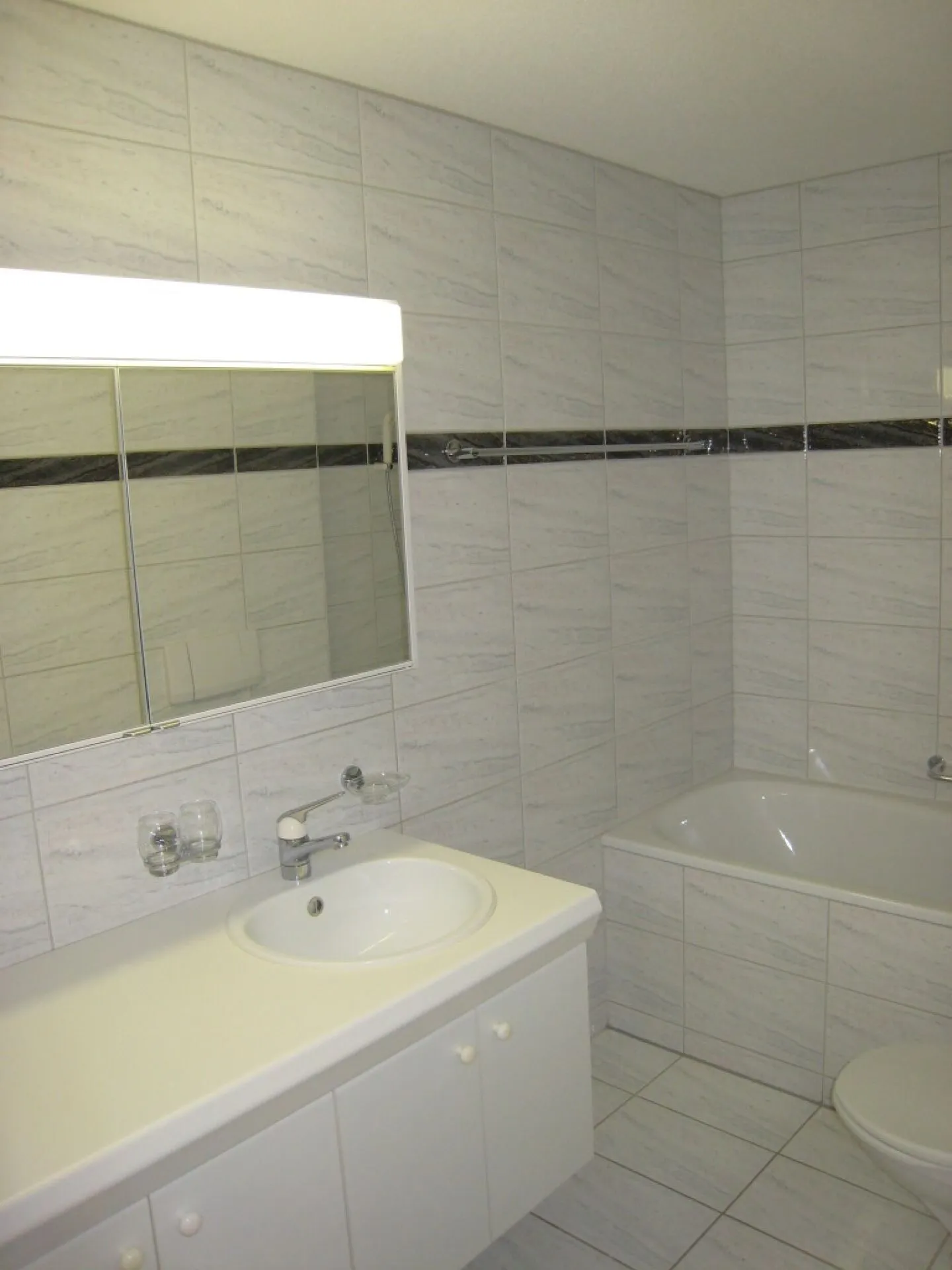 4½-Room Apartment in a Quiet Neighborhood, Near Bern - Photo 6 of 9