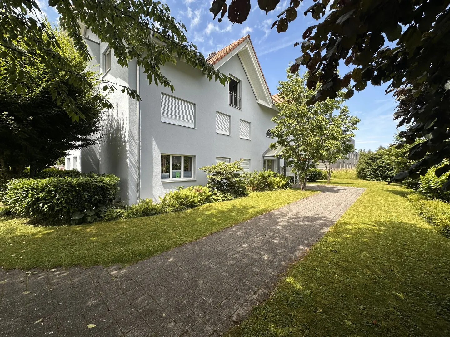 4½-Room Apartment in a Quiet Neighborhood, Near Bern - Photo 2 of 9