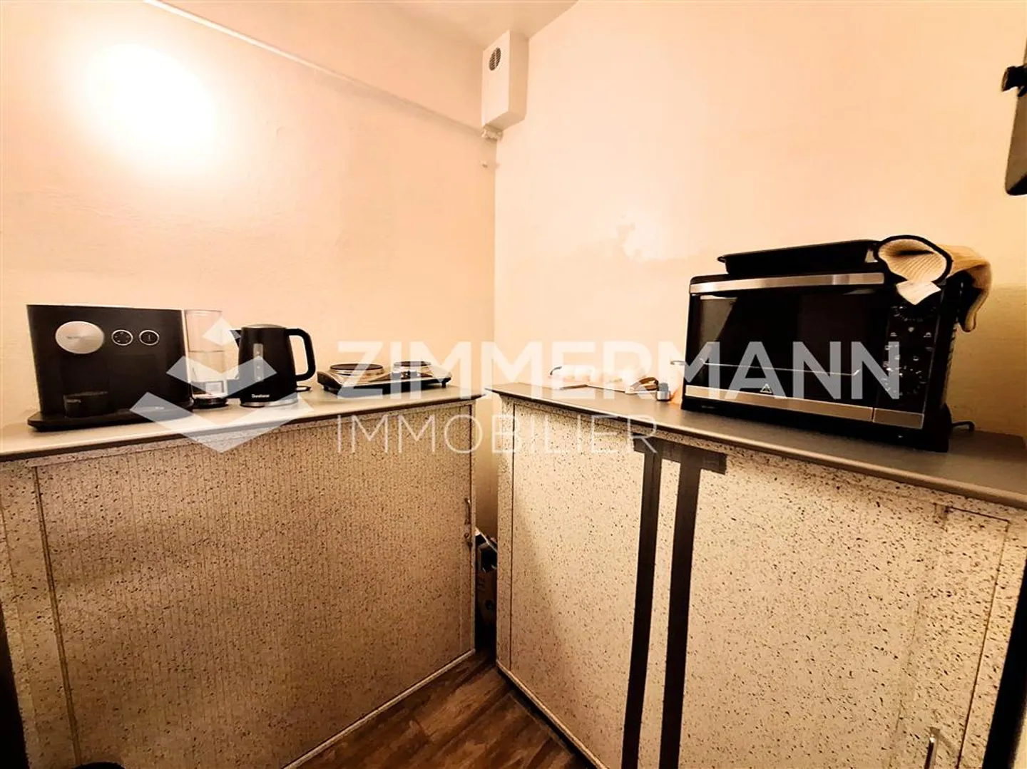 Offices, 110 - Photo 7 of 10