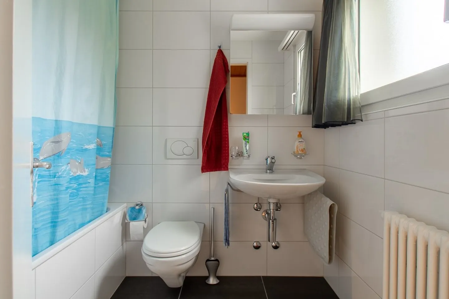 Appartement attrayant de 2,5 pièces dans un emplacement calme - Photo 4 sur 5