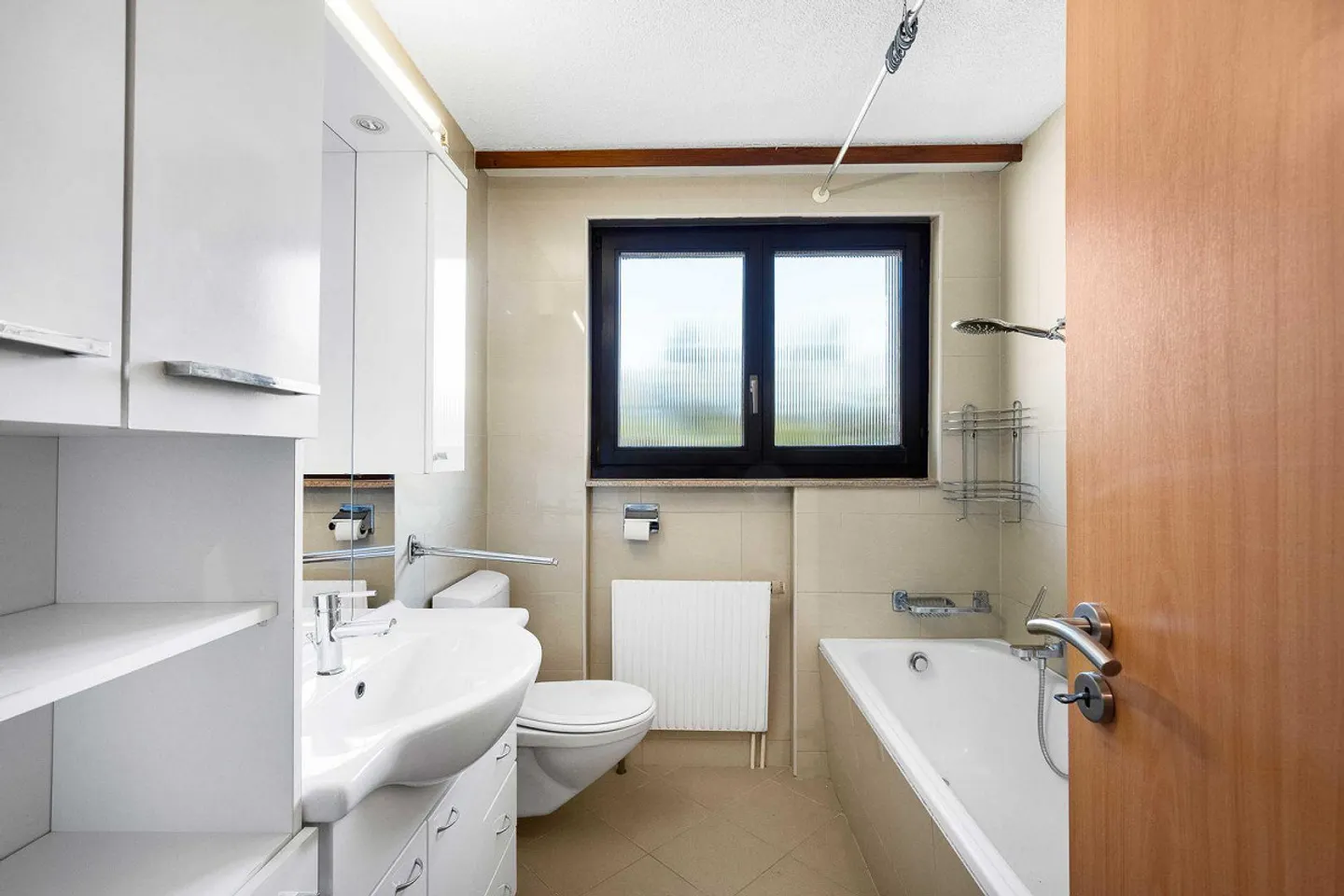 Geräumige Wohnung mit Aussicht - Foto 10 von 13