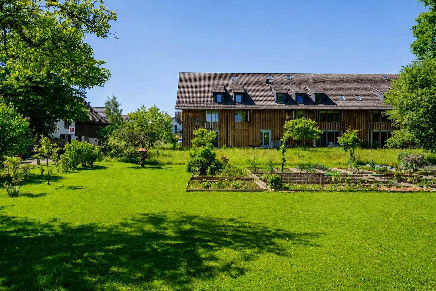 Stilvolles Apartment mit Bergsicht - Foto 4 von 7