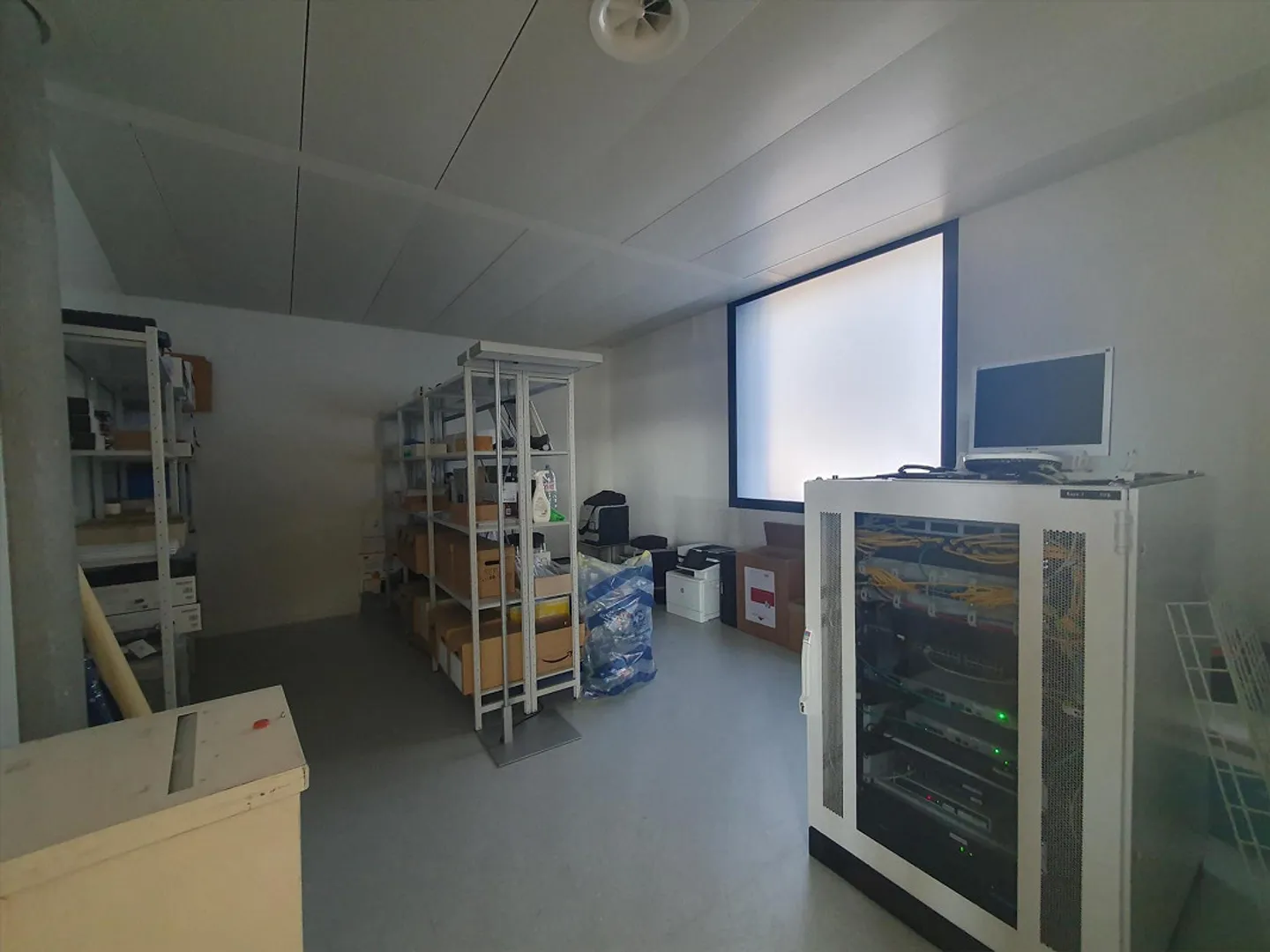 Superbo spazio per uffici di 194 m2 con terrazza - Foto 8 di 12