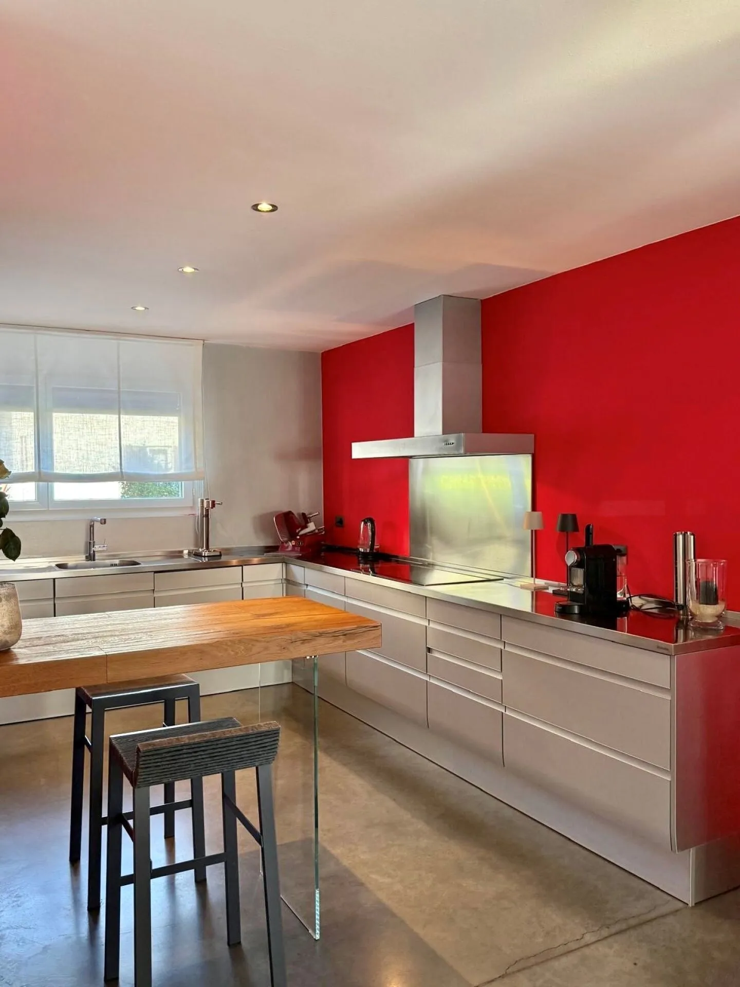 Maison individuelle très lumineuse dans un quartier résidentiel à Gravesano - Photo 5 sur 12