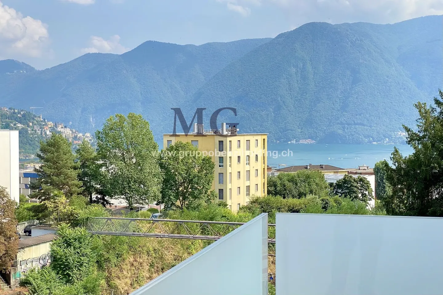 Appartement spacieux de 2,5 pièces neuf avec vue dégagée - Photo 9 sur 14