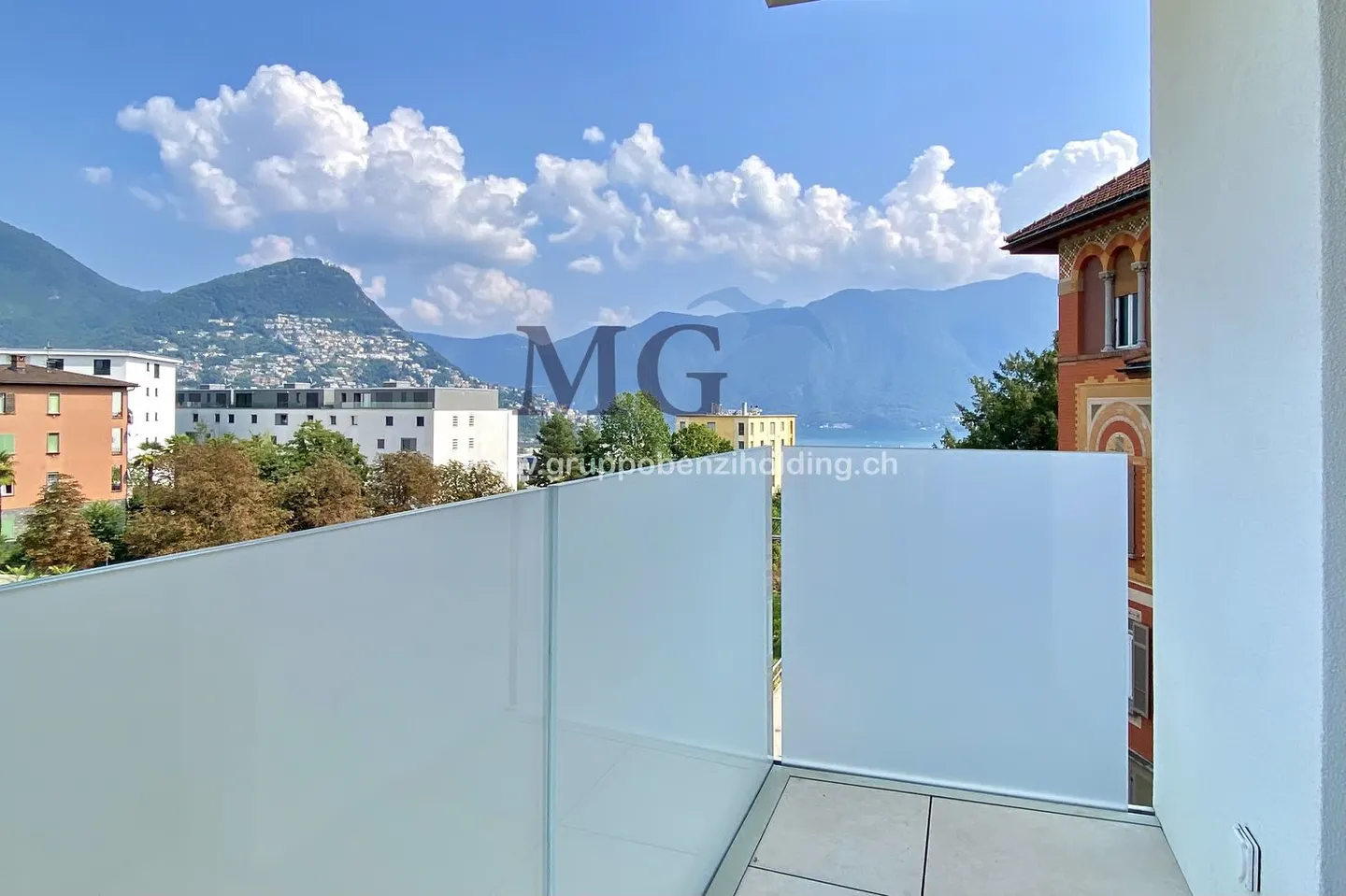 Appartement spacieux de 2,5 pièces neuf avec vue dégagée - Photo 12 sur 14