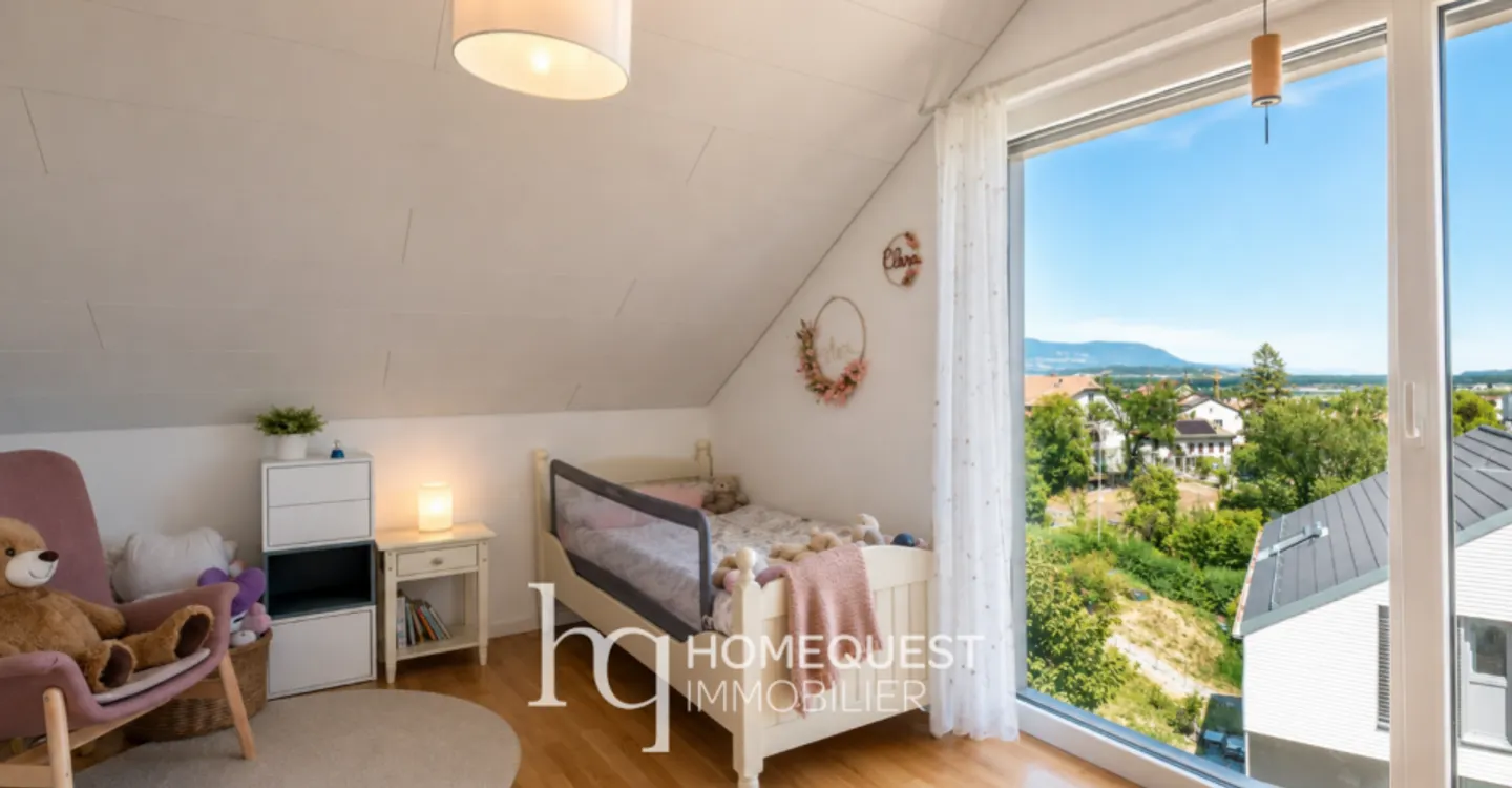 A contemporary twin house, bright and particularly versatile - Photo 7 of 10