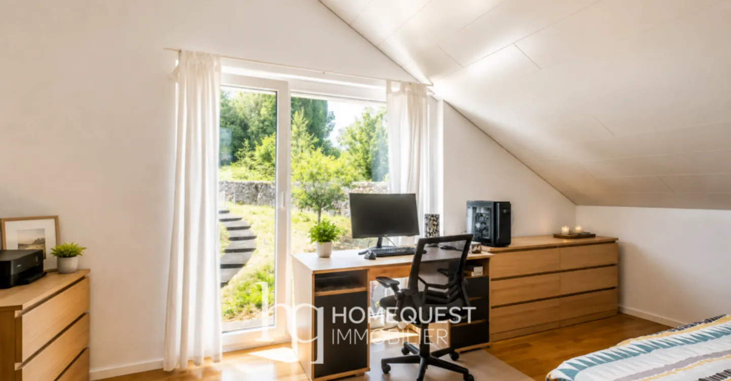 A contemporary twin house, bright and particularly versatile - Photo 8 of 10