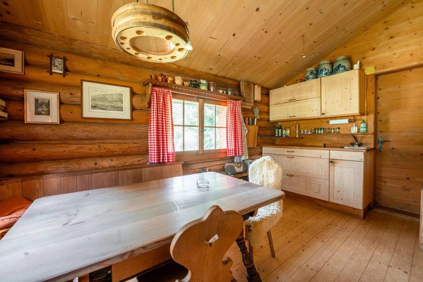 Chalet de montagne à vendre dans la haute vallée de Bargis - Photo 4 sur 13