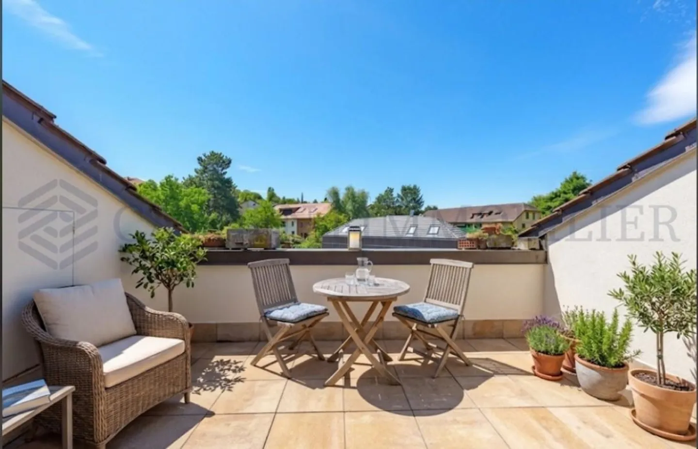 Spacious Apartment in Bernex - Photo 1 of 10