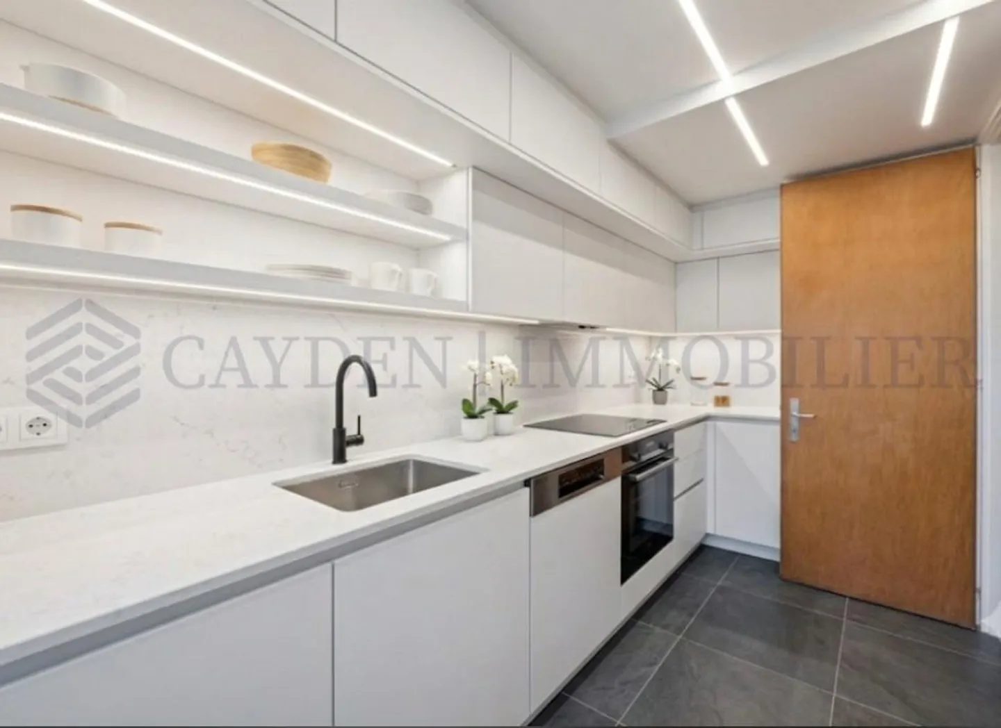 Spacious Apartment in Bernex - Photo 5 of 10