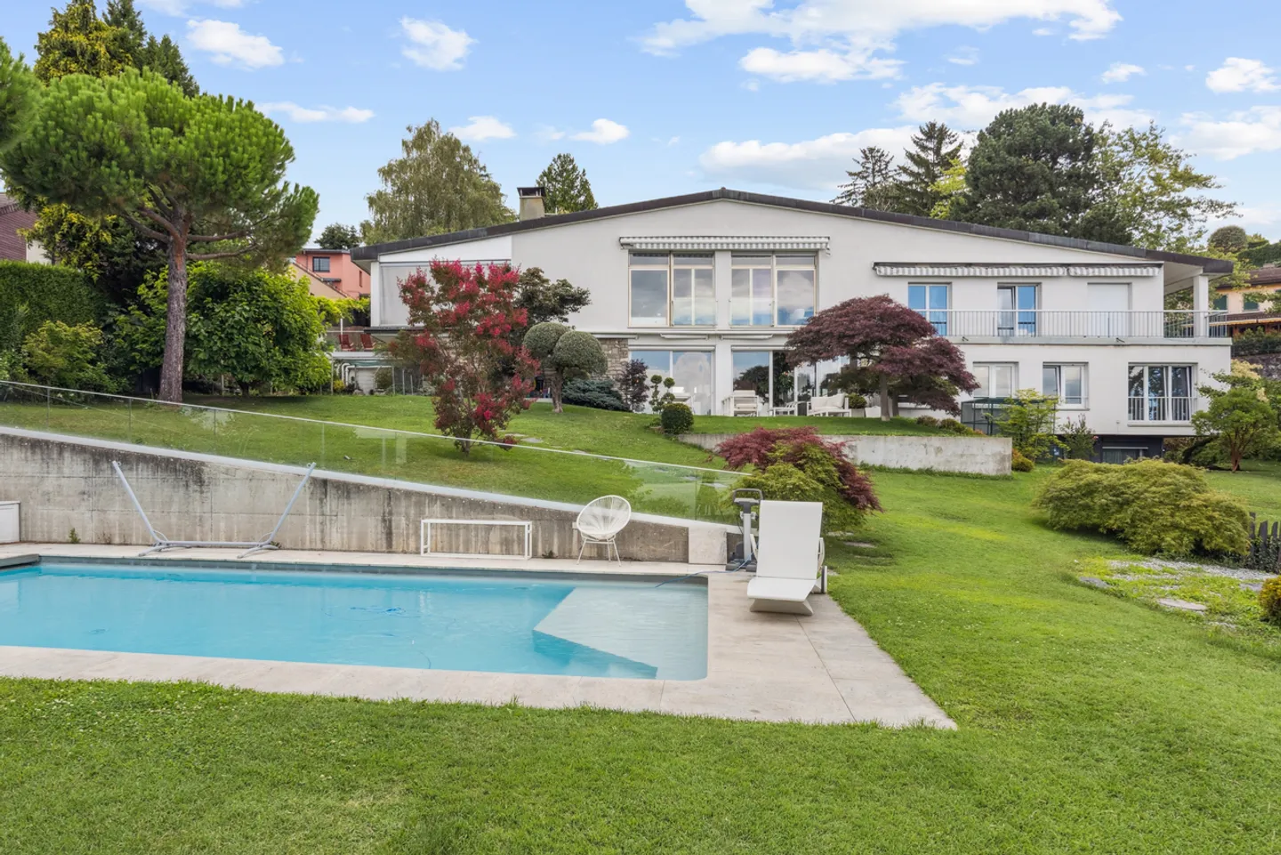 Ein prestigioses Juwel im Herzen eines ruhigen Viertels! - Foto 3 von 8