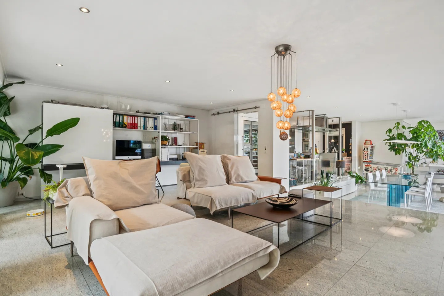 Ein prestigioses Juwel im Herzen eines ruhigen Viertels! - Foto 5 von 8