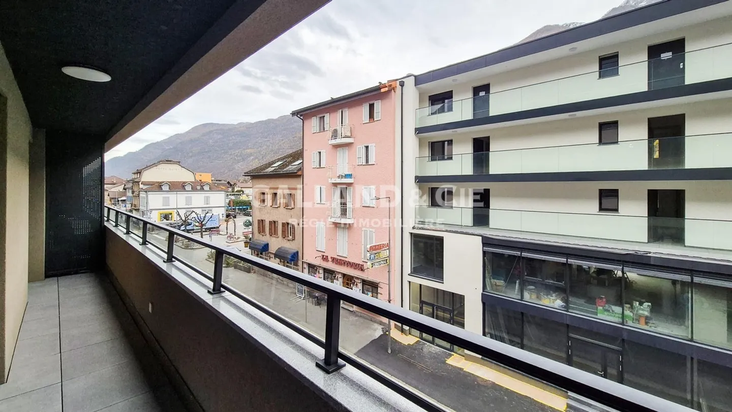 3.5 Room Apartment - Photo 7 of 8