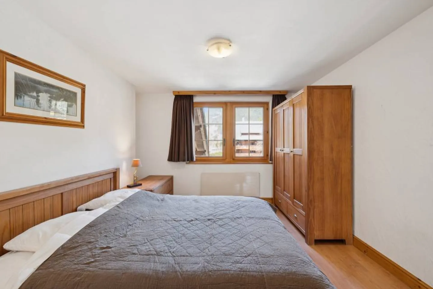Villars, privileged location 3.5p with charm, large balcony, beautiful - Photo 12 of 13