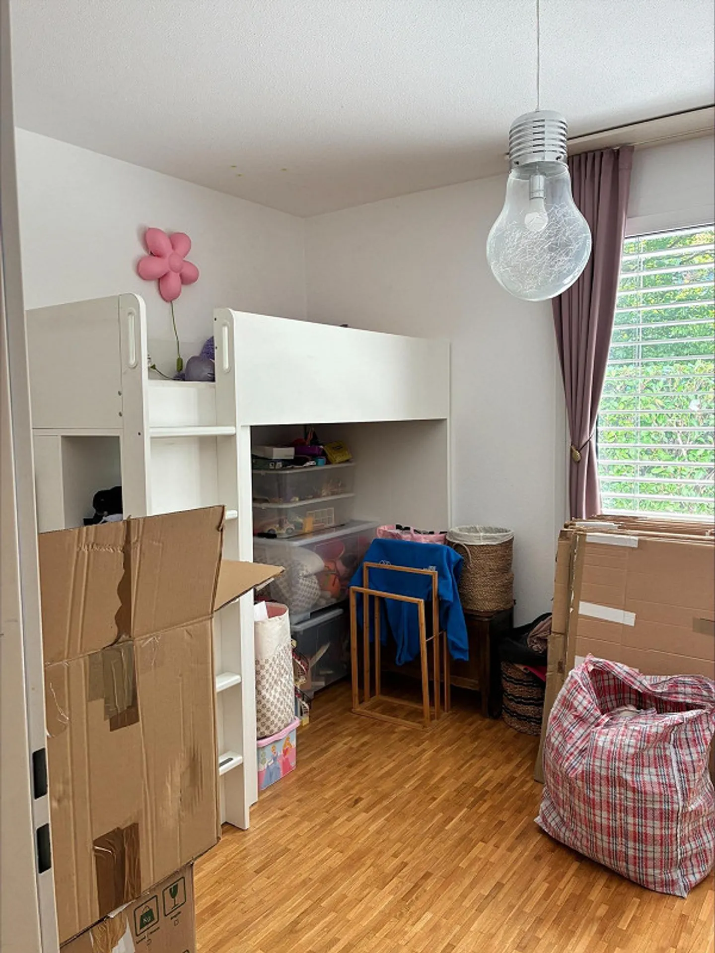 Appartement de 5 pièces situé proche de l'aéroport - Foto 4 von 6