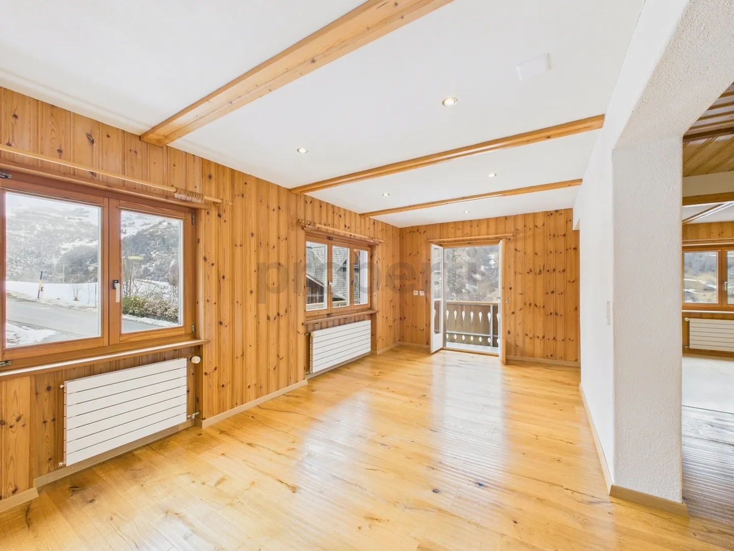 Charming 2.5 Room Apartment in the Idyllic Mountain Village of Surin, Val Lumnezia - Photo 1 of 11