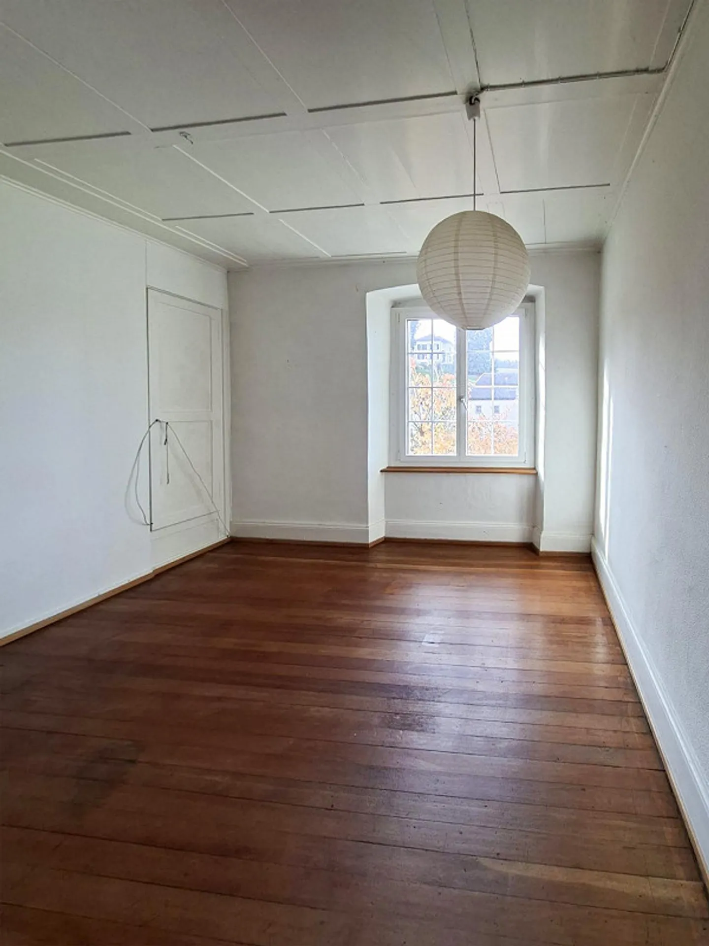 Charming 10-Room House in Idyllic Surroundings - Photo 9 of 13