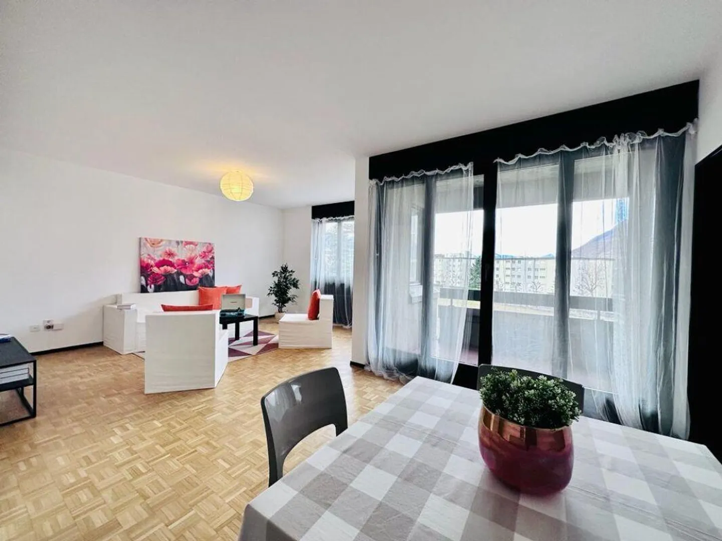 Appartamento Familiare a Giubiasco - Foto 2 di 12