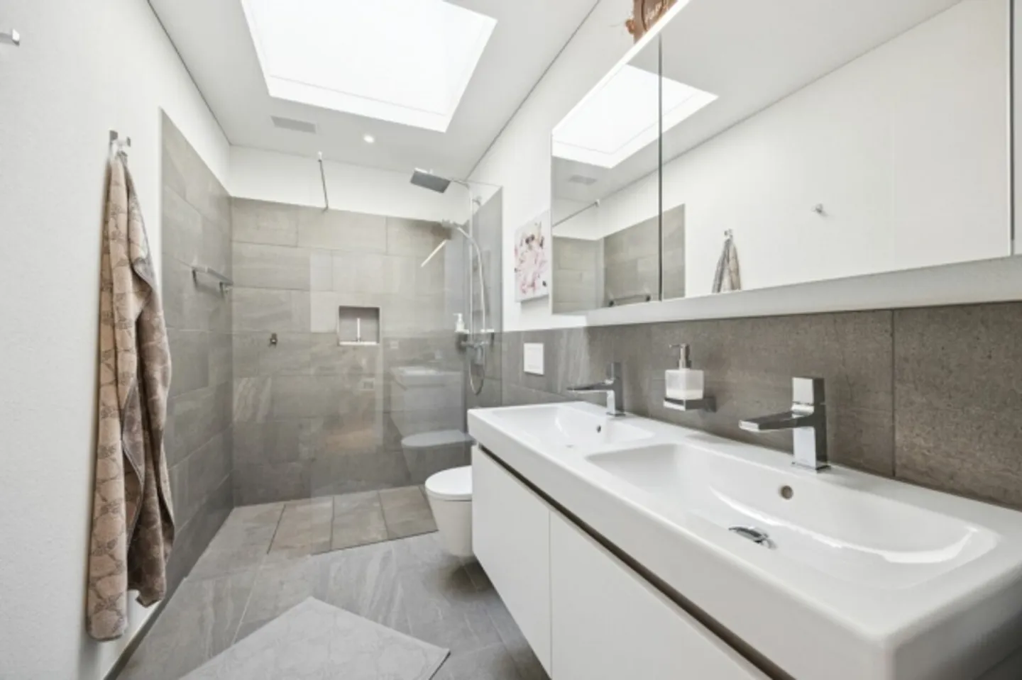 Attractive 3.5-room penthouse apartment - Photo 7 of 8