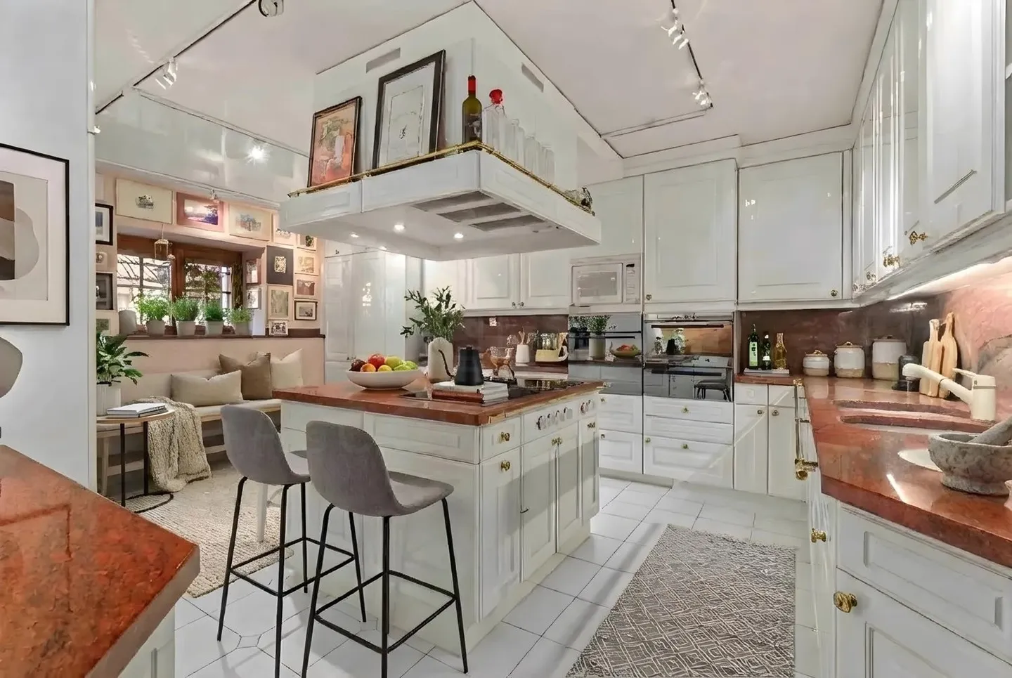 Affascinante casa di villaggio con studio indipendente in duplex - Foto 4 di 13