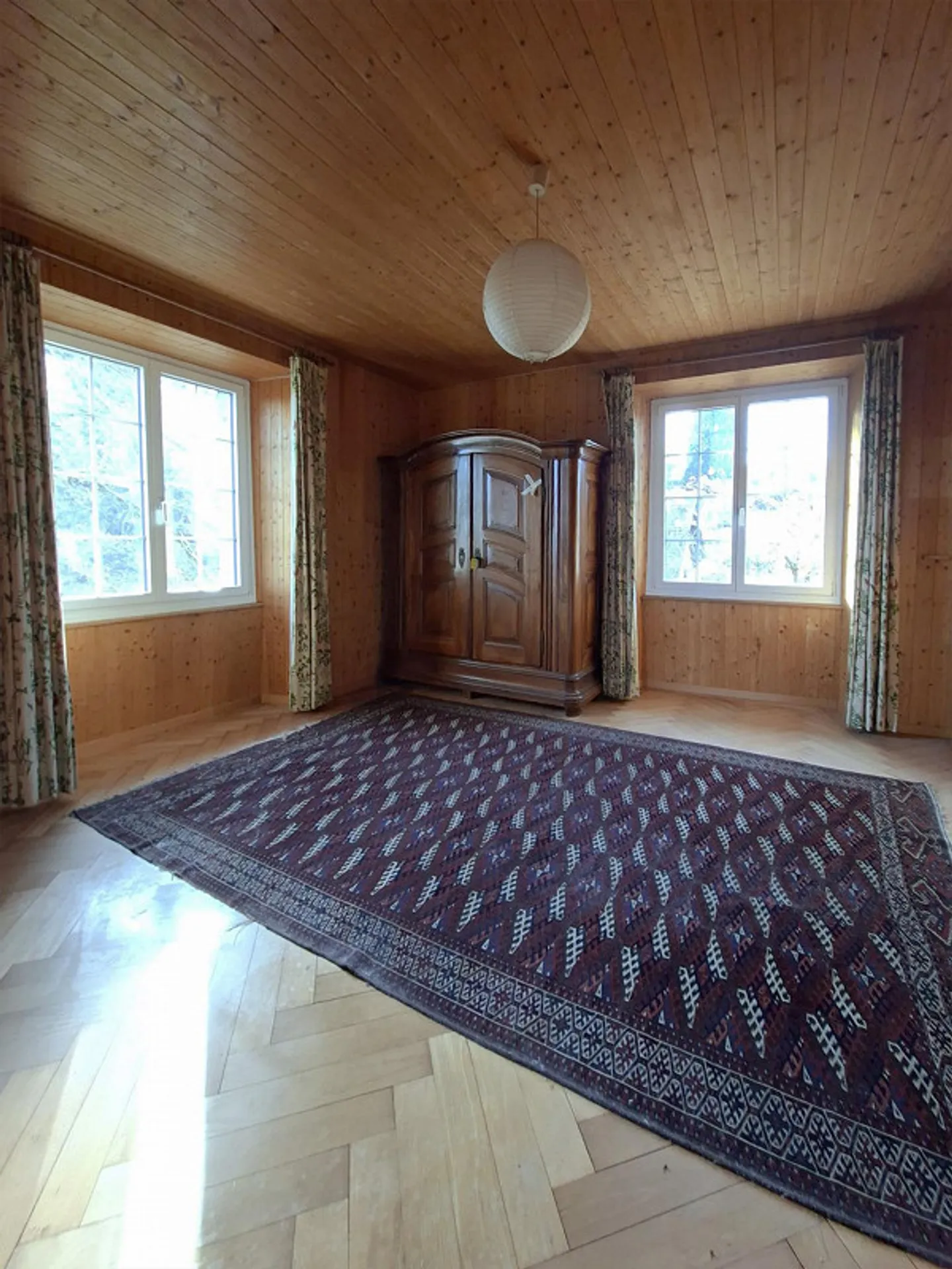 Charming 10-Room House in Idyllic Surroundings - Photo 12 of 13