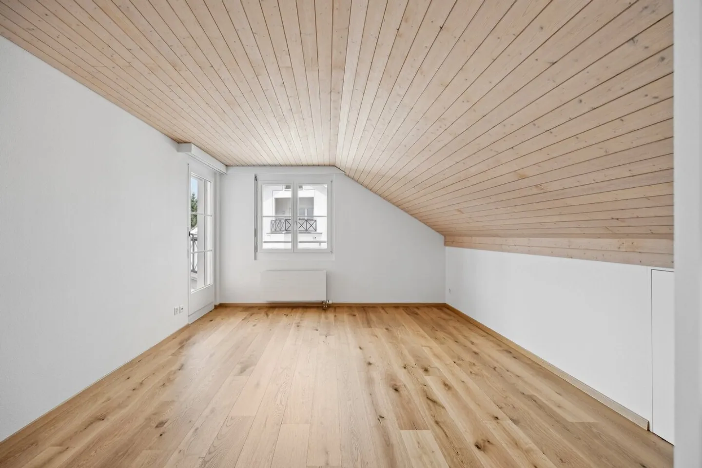 Charmante Dachwohnung - Foto 7 von 10