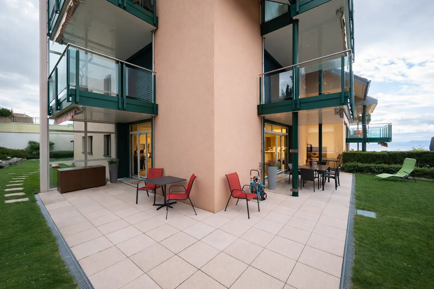 Beautiful apartment - Mont-sur-Rolle - Photo 8 of 8