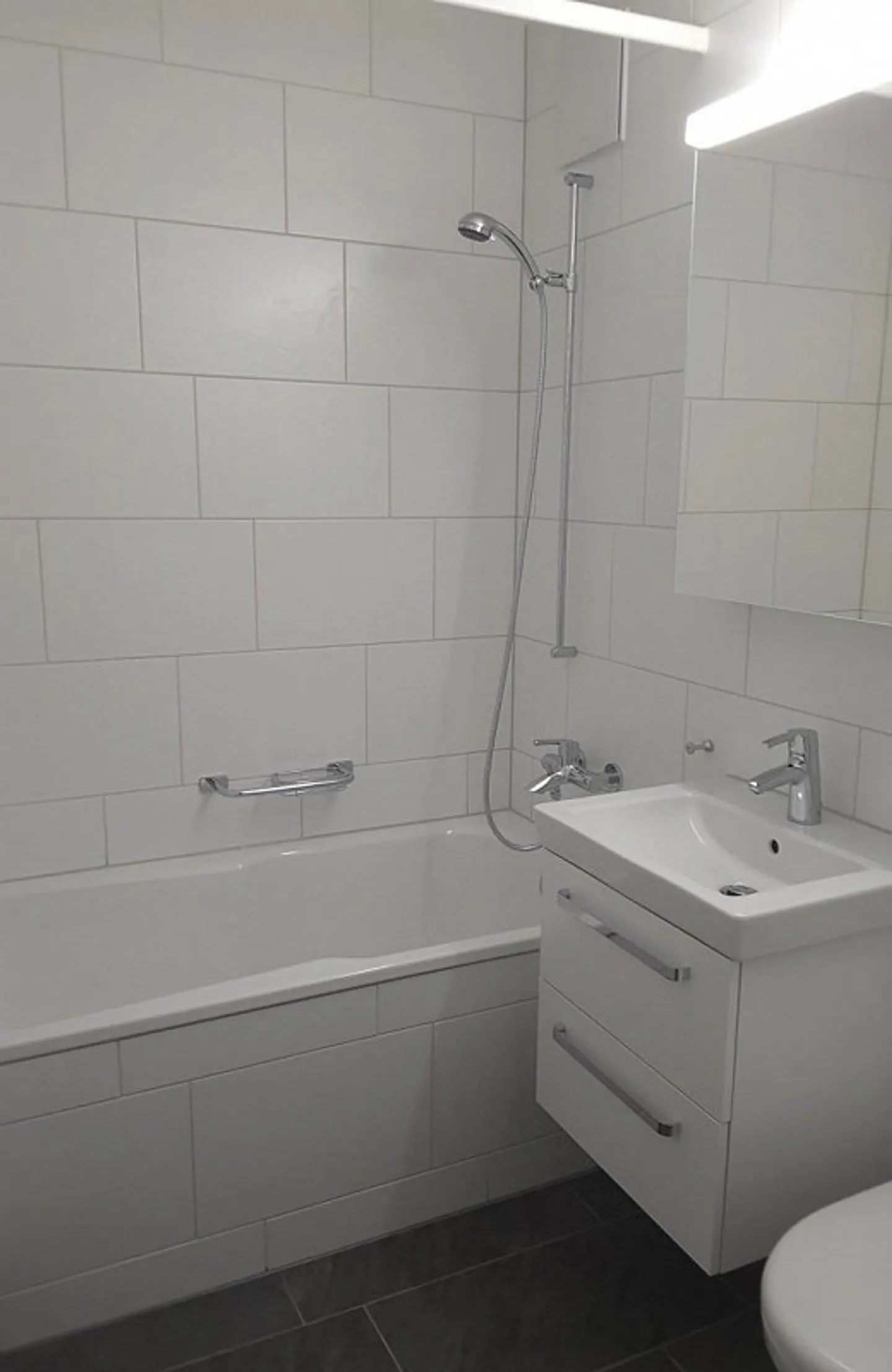 Luminoso appartamento di 3 stanze con balcone - Disponibile dal 1 febbraio 2026 - Foto 4 di 7