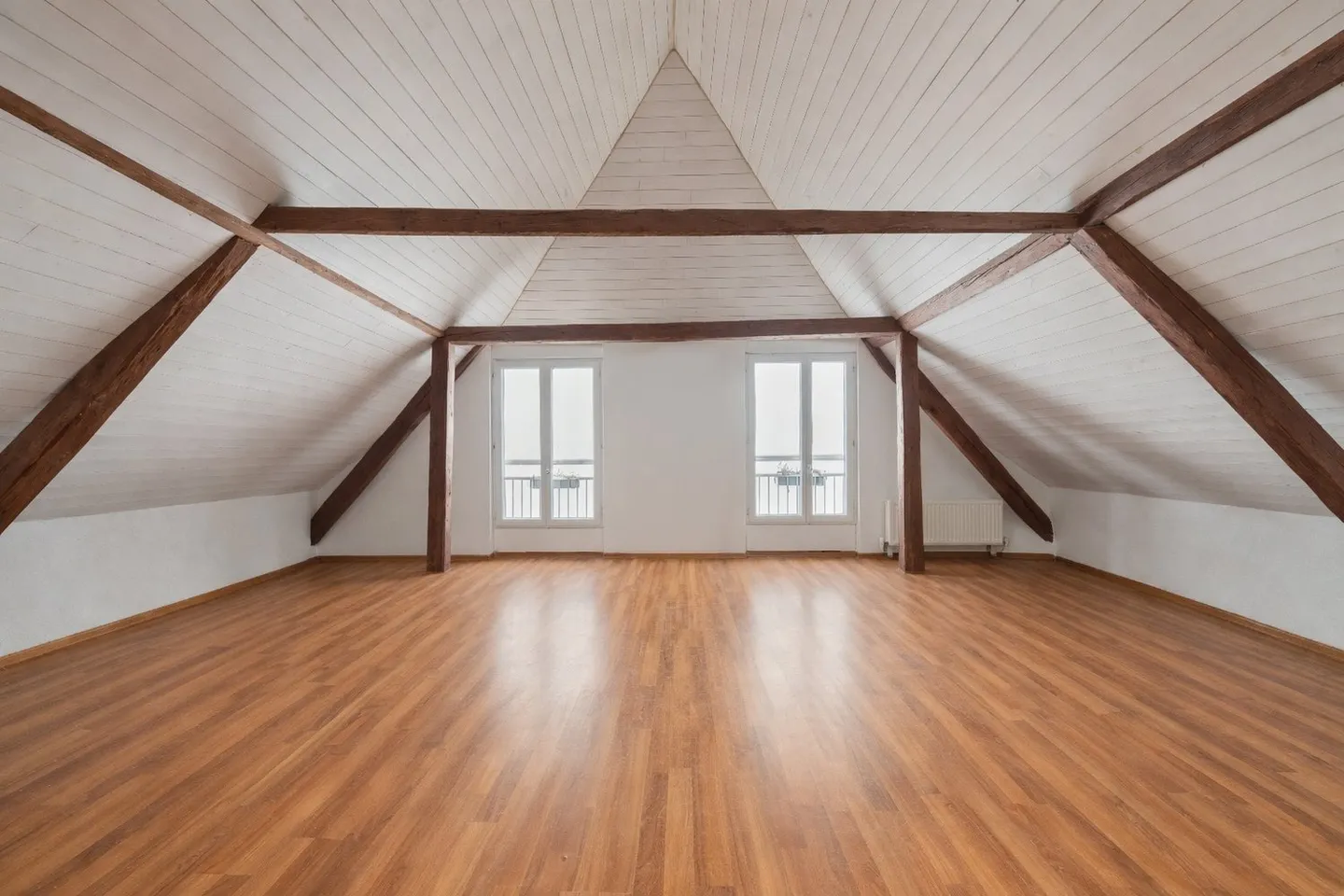 Farmhouse with four apartments in the hamlet zone - Photo 7 of 12