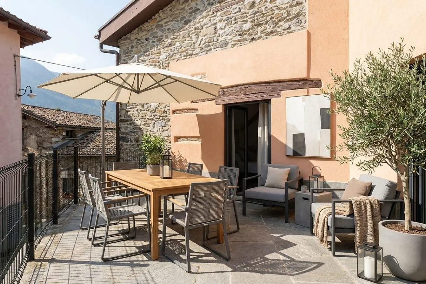 Einfamilienhaus mit sonniger Terrasse in Sigirino - Foto 9 von 13