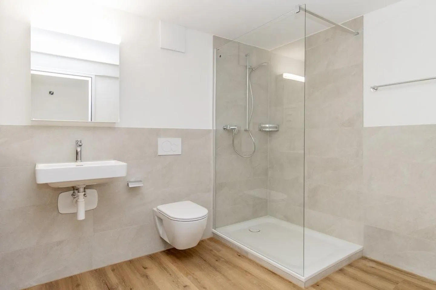 Modern 3.5-room apartment in a central location in Rüti - Photo 4 of 7