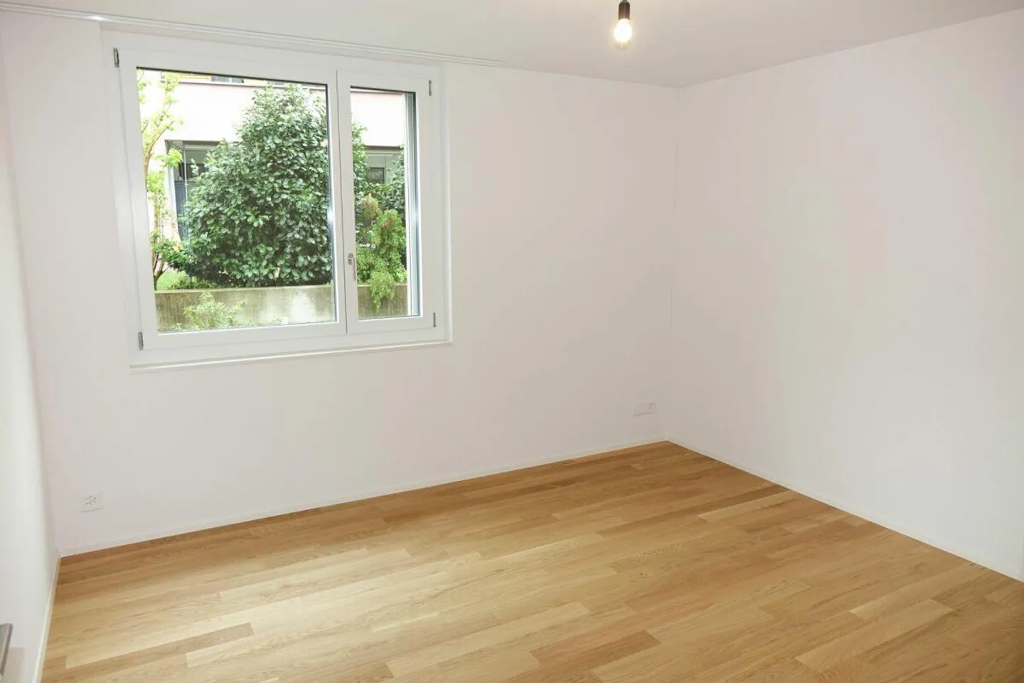 helle, moderne Wohnung mit Sitzplatz und Loggia - Foto 5 di 10