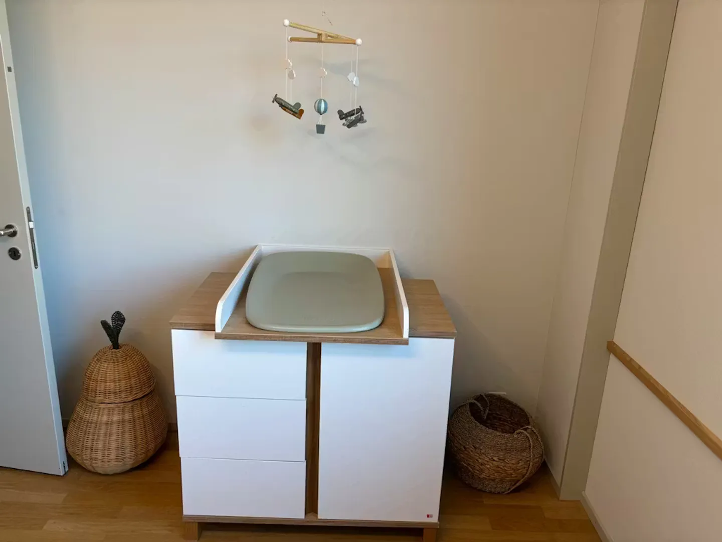 Charming Zurich Apartment - Photo 8 of 10