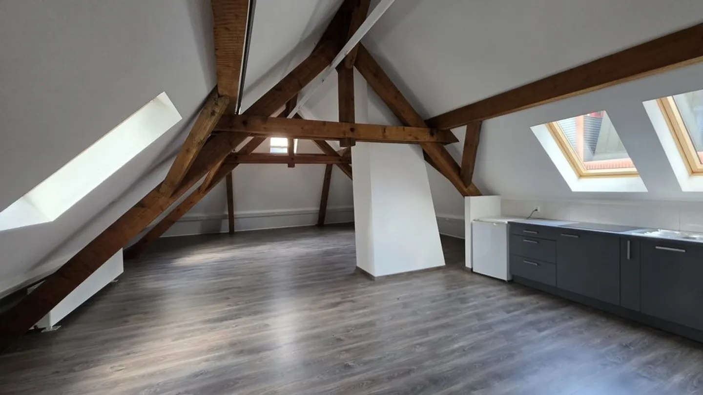 Industry - Photo 6 of 7