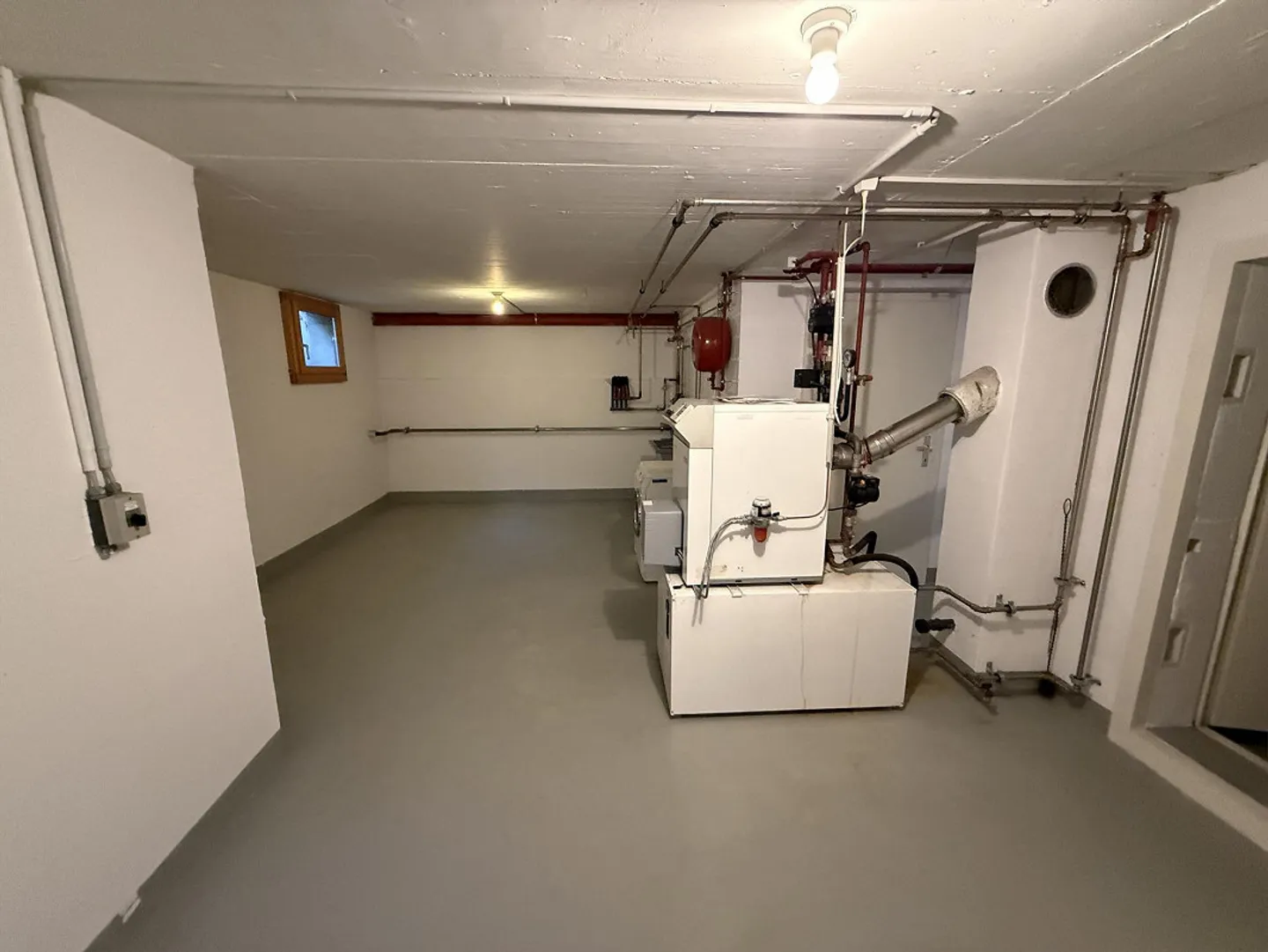 Charming single-family house in a quiet location with a view of greenery - Photo 17 of 21