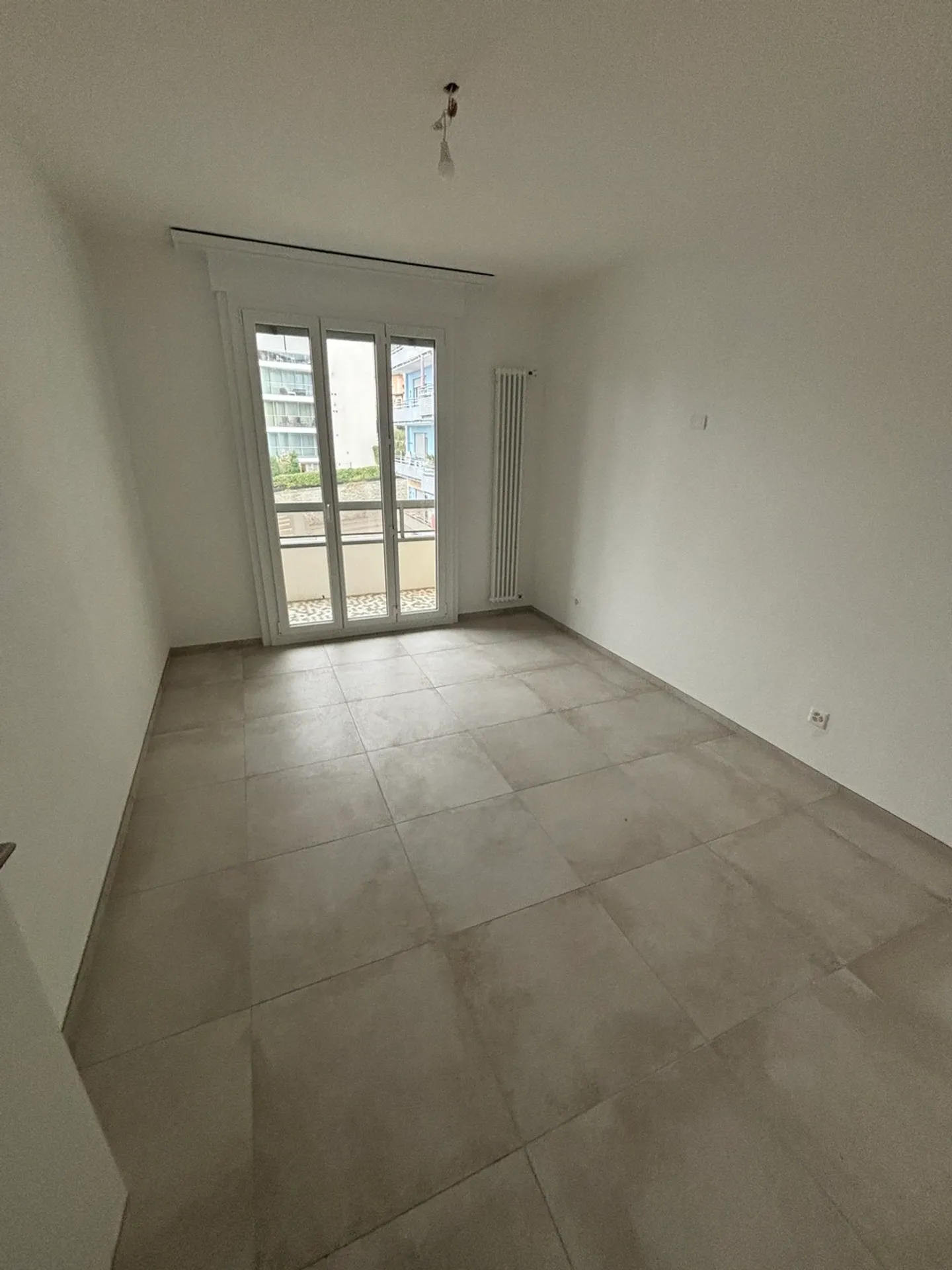 Rent bright, renovated 4.5-room apartment - Photo 8 of 14