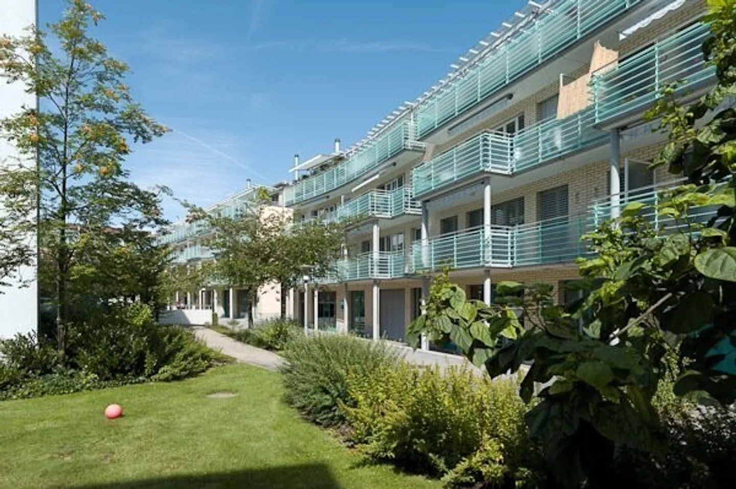 Charming apartment in a prime location - Your new home awaits - Photo 1 of 10