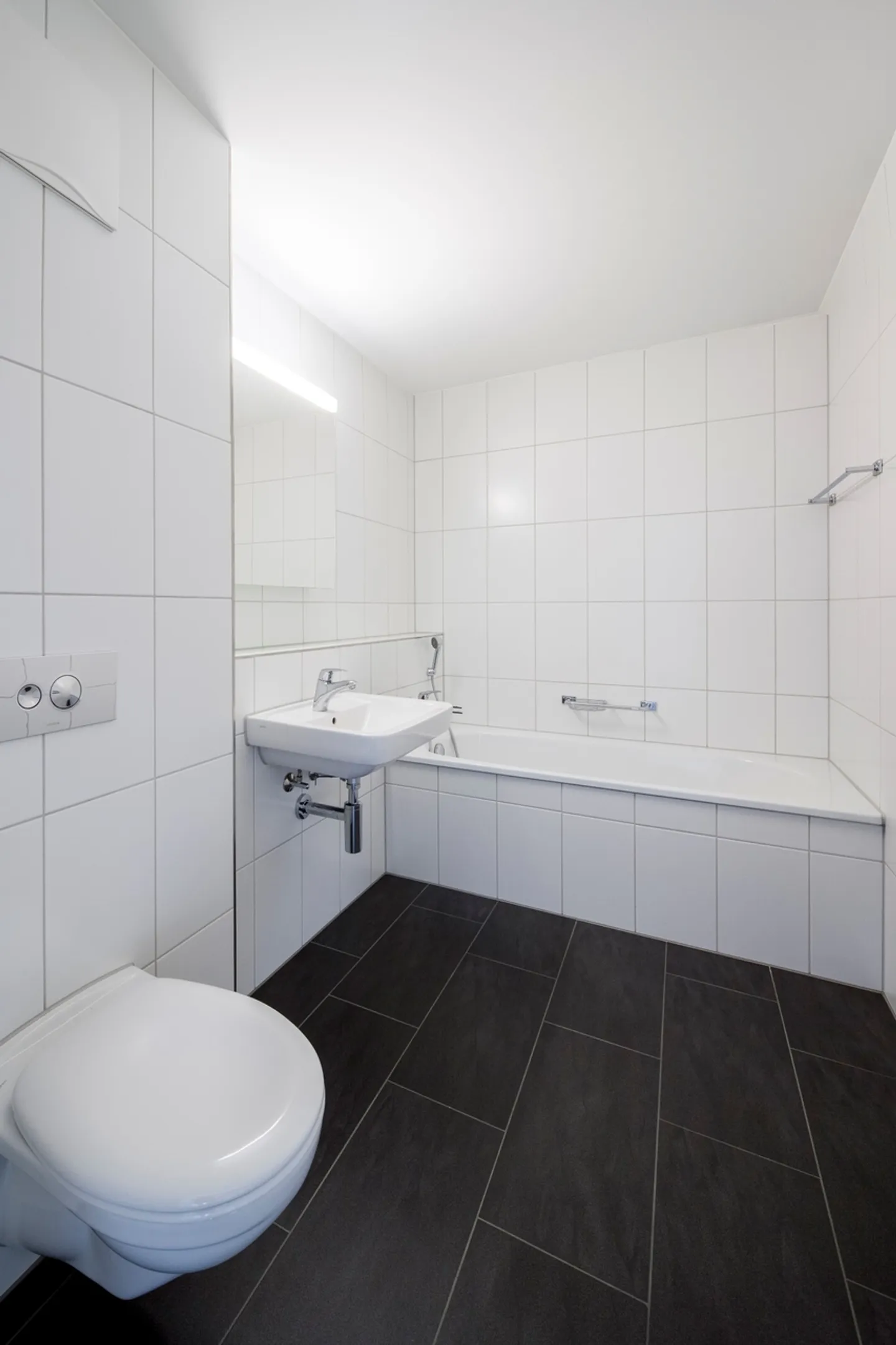 Bright apartment in a quiet residential area - Photo 6 of 7
