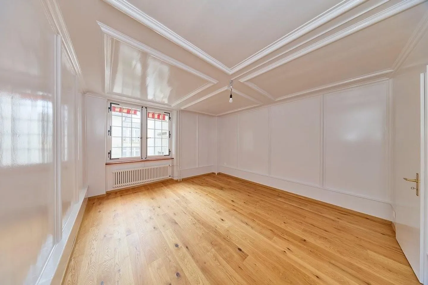 Renovated 2-room apartment in the heart of Bern - Photo 8 of 9