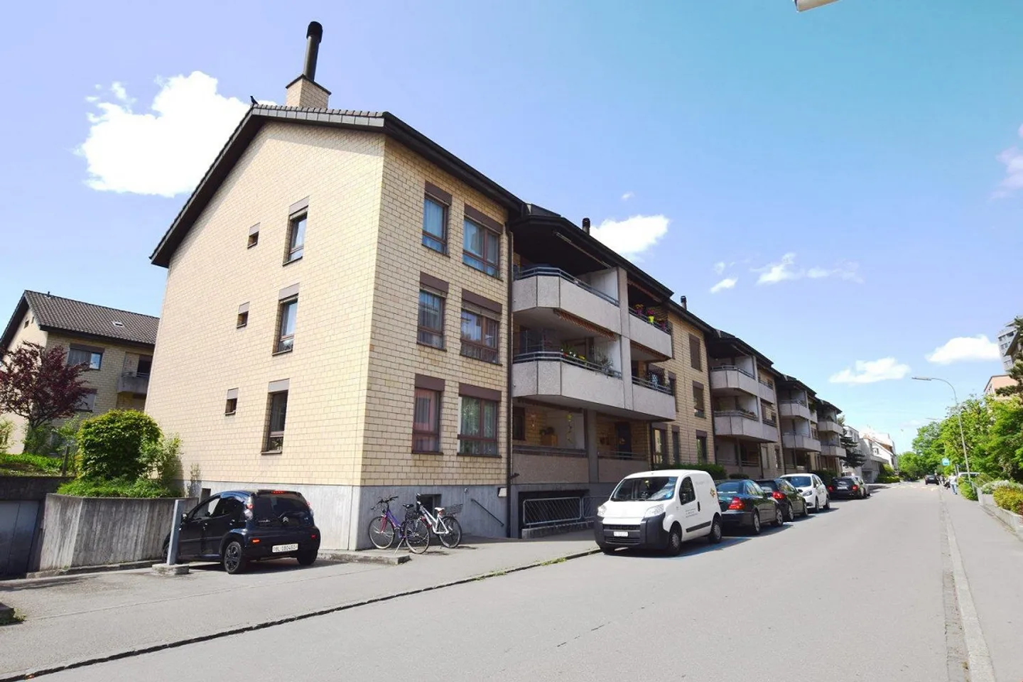 Sviluppo familiare - Vicino al Birs! - Foto 1 di 9