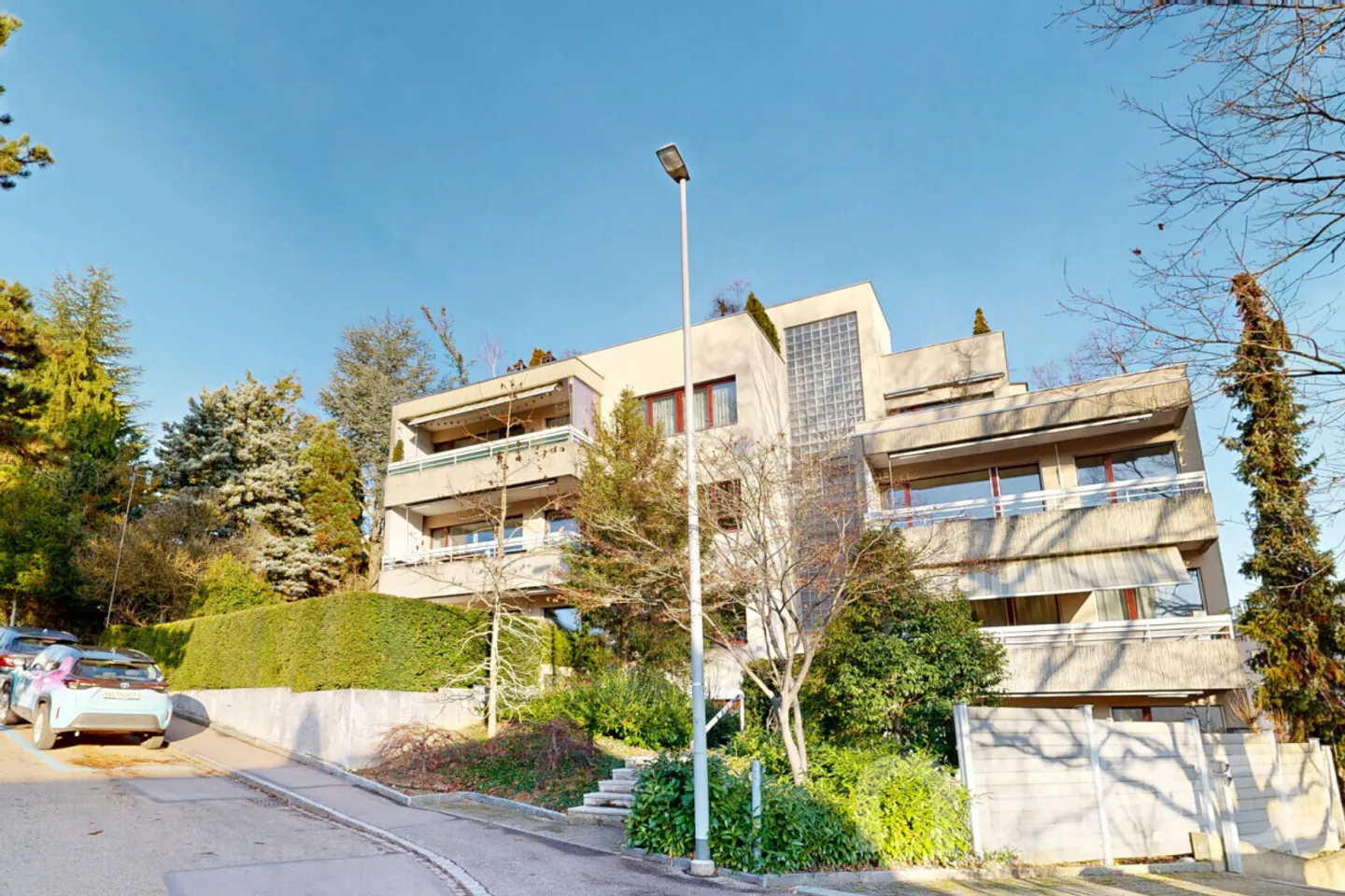 Appartement exceptionnel de 3,5 pièces avec jardin dans un emplacement calme - Photo 1 sur 12