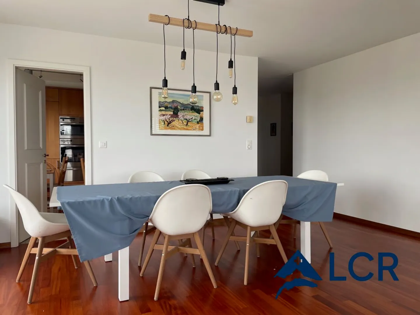 Beautiful apartment for short term rental in Lausanne / furnished / 3 bedrooms / 2 bathrooms / 1 terrace - Photo 2 of 13