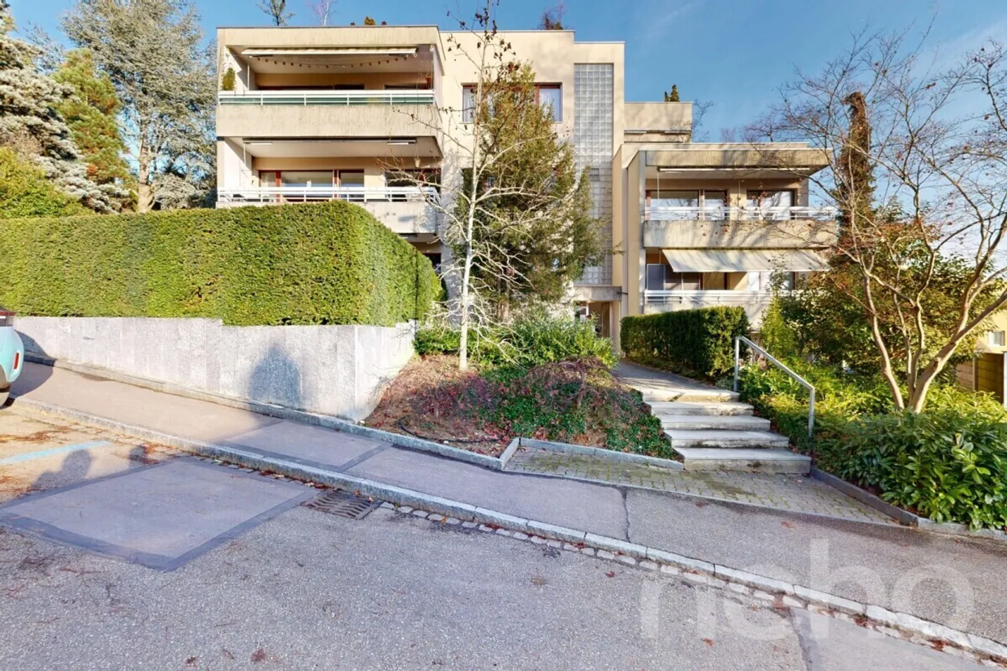 Appartement exceptionnel de 3,5 pièces avec jardin dans un emplacement calme - Photo 10 sur 12