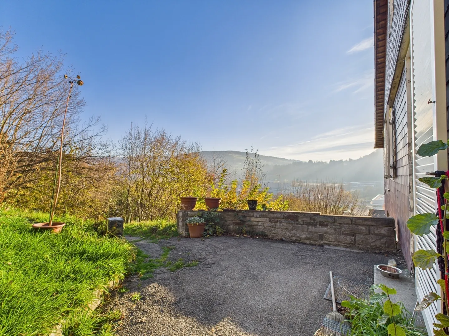 Attractive plot with two single-family houses in Wattwil 1130 m² - Photo 7 of 13