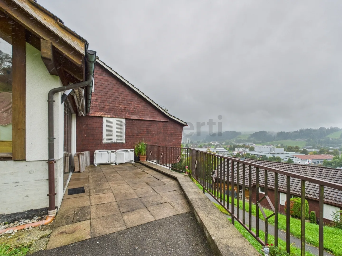 Attractive plot with two single-family houses in Wattwil 1130 m² - Photo 9 of 13