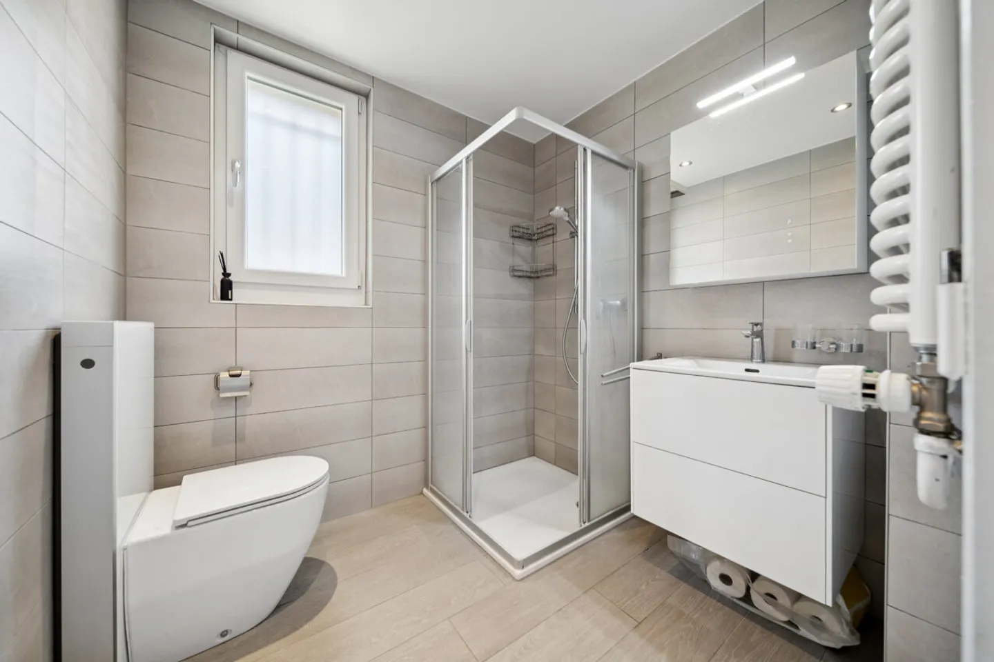 Residential building 8.5 rooms - Photo 5 of 9