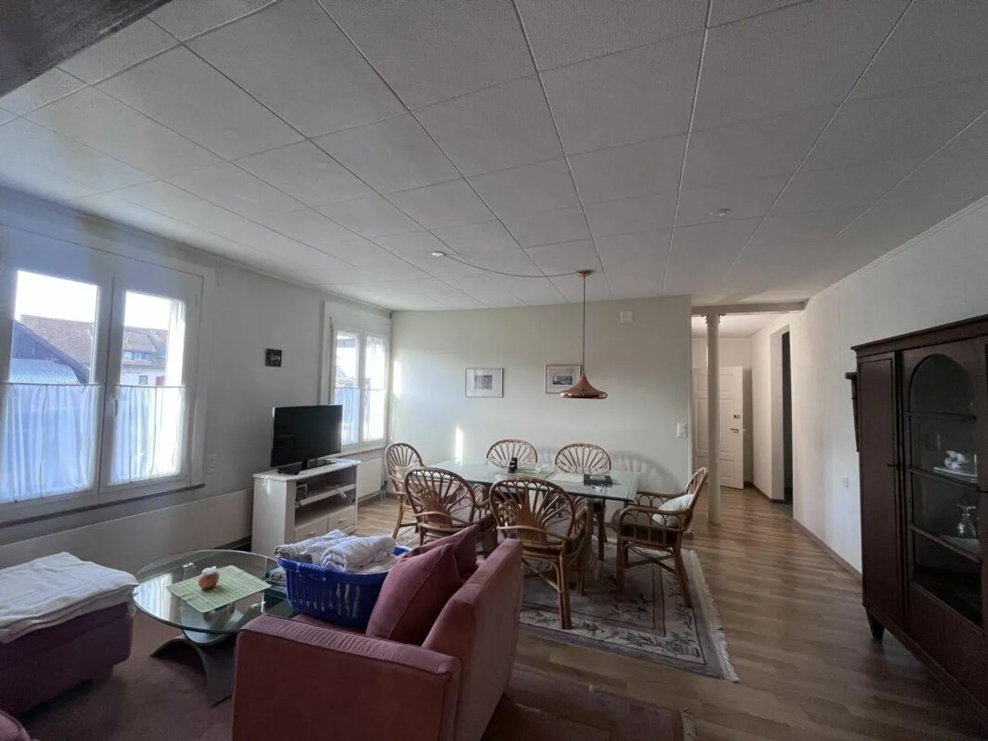 Semplice, più vecchio, ma funzionale - Foto 3 di 10