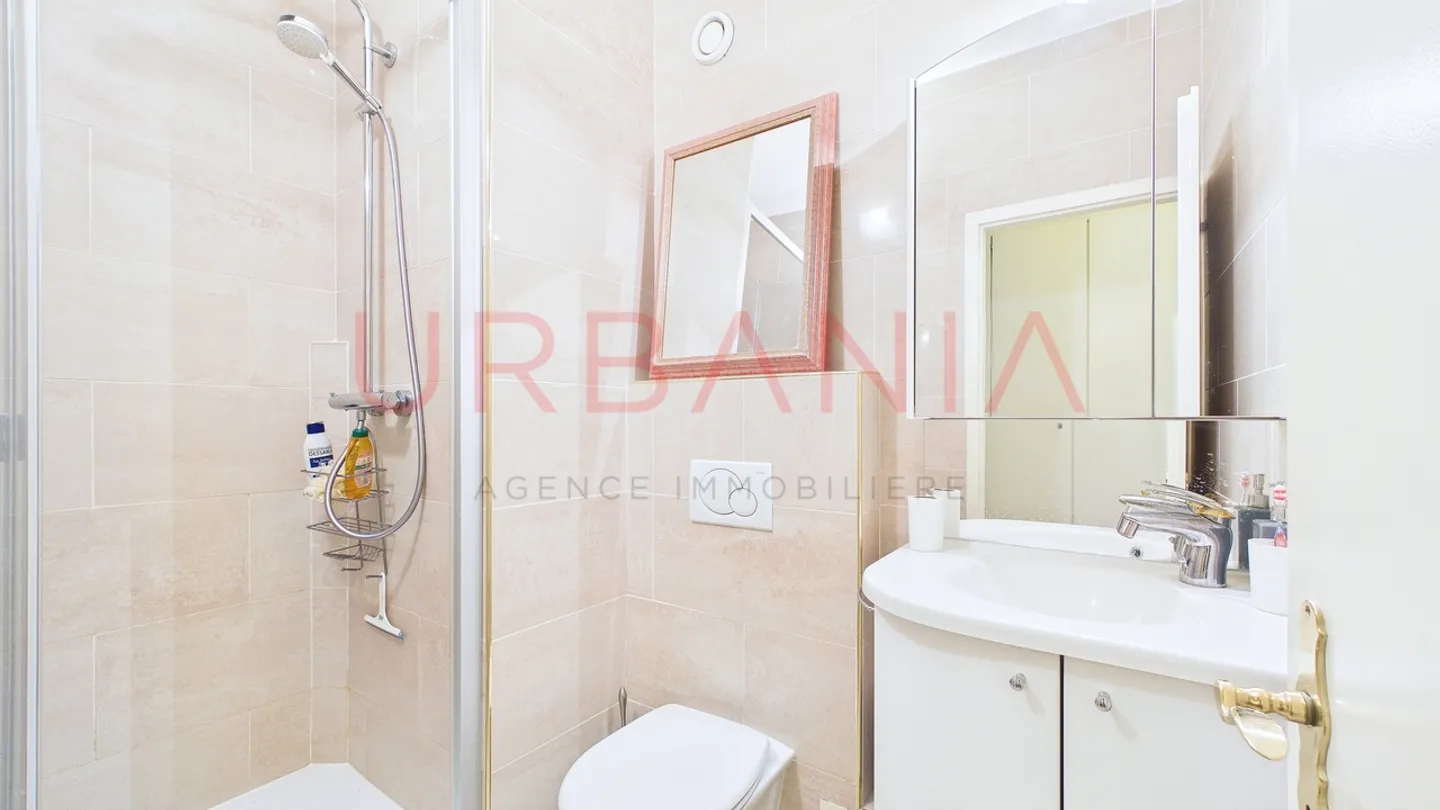 Wunderschöne 5-Zimmer-Wohnung von 112 m² mit Balkon und Garage - Foto 8 von 8