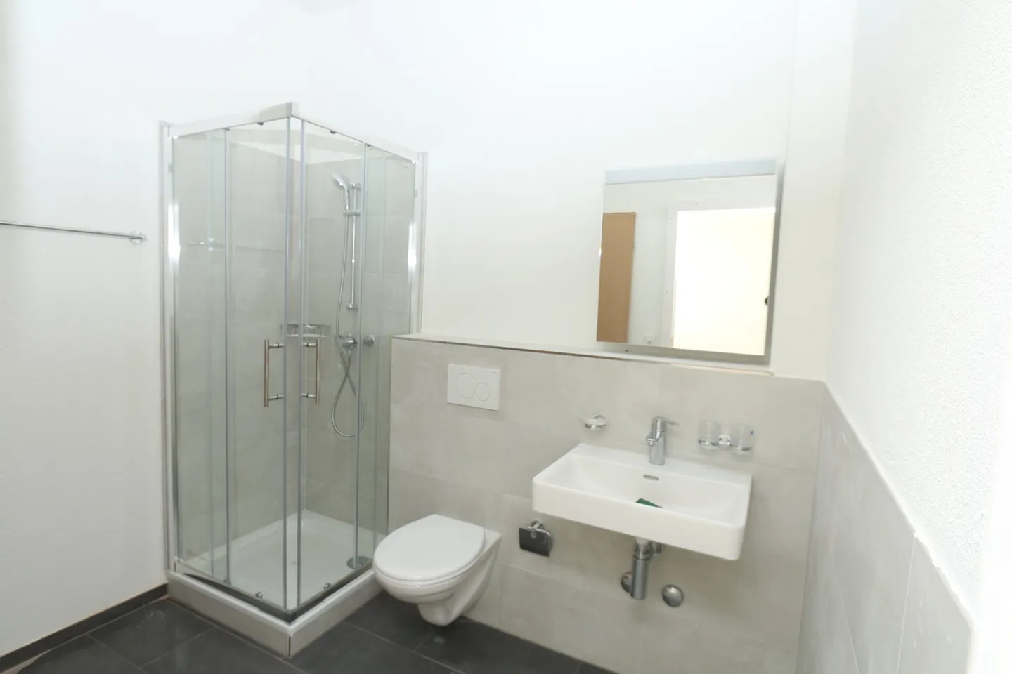 Superbe appartement rénové !! - Photo 1 sur 6